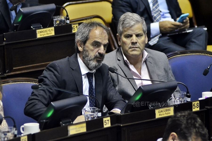 Proponen que los intendentes inviertan el fondo de infraestructura y el educativo en la lucha contra el Covid