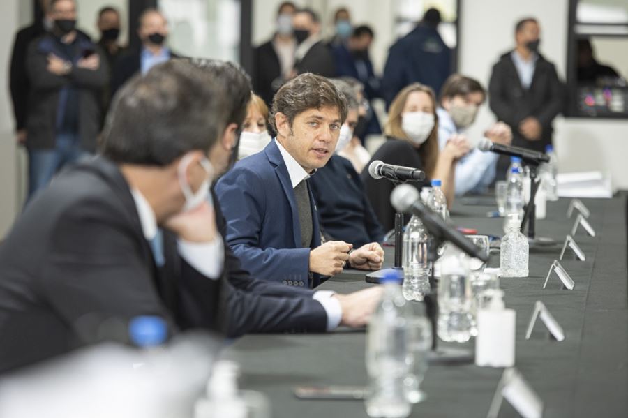 Kicillof en Hurlingham: “Ante la pandemia, hay un Estado que jerarquiza la educación”