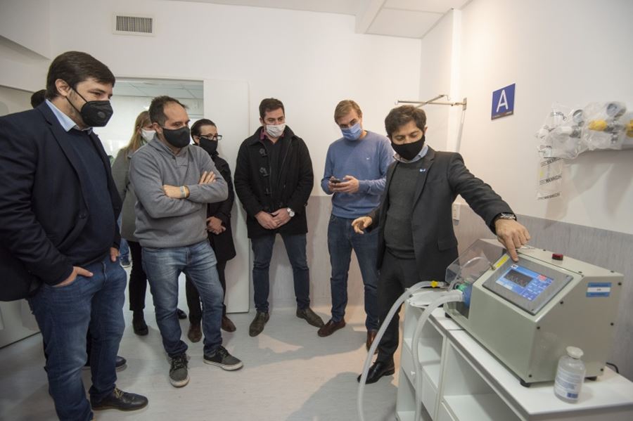 Kicillof en el nuevo Hospital Respiratorio de Navarro: “Es una obra que le cambia la vida al pueblo”