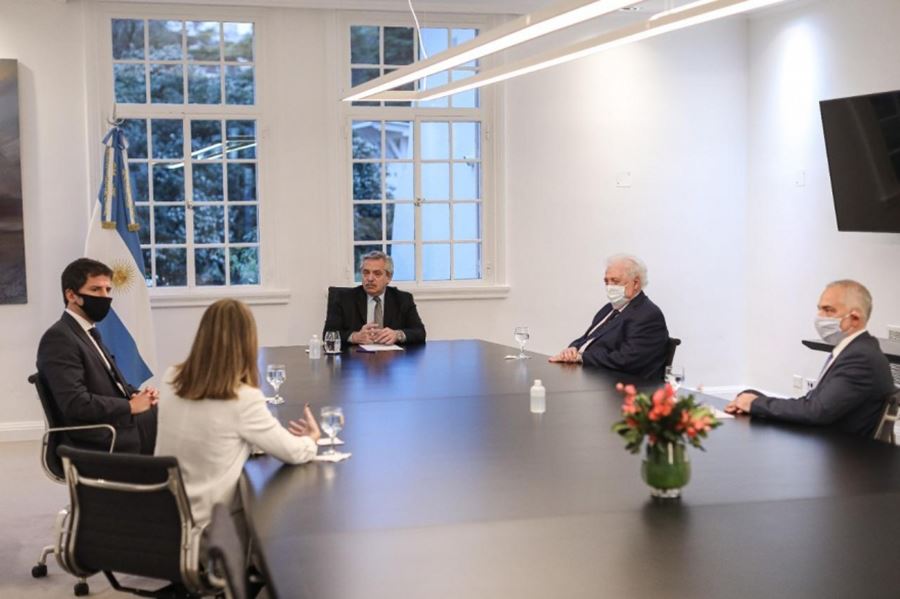 Alberto Fernández recibió a directivos del laboratorio que desarrolla una vacuna contra el coronavirus