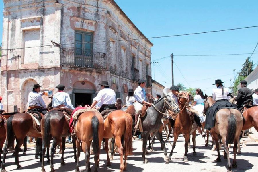 En San Antonio de Areco y General Madariaga se vivencia la tradición gauchesca
