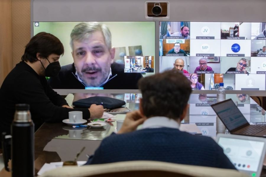 La lupa sobre el interior: Kicillof se reunió con intendentes para evaluar la situación epidemiológica de los distritos