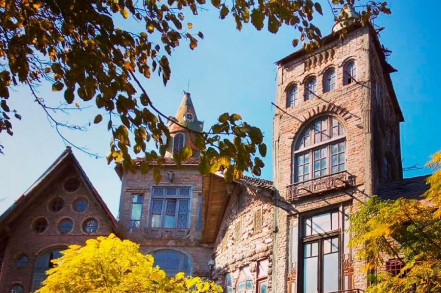 Cuando todo pase: Un paseo por el estilo medieval de Campanópolis y Castelforte