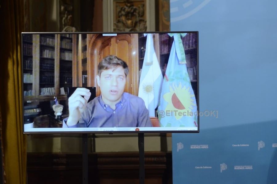 Axel  Kicillof anunció la apertura "gradual e intermitente" de actividades en la provincia