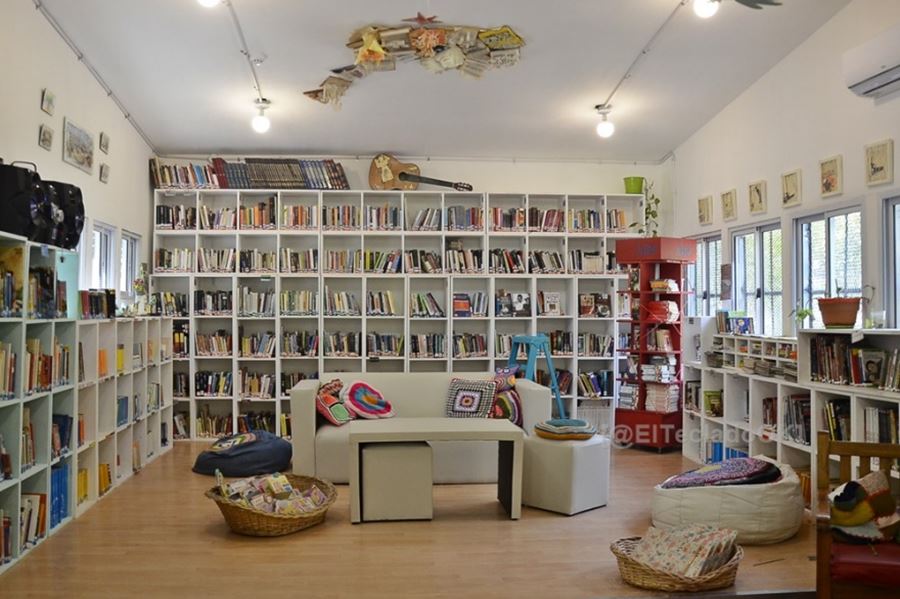 Este lunes renace de las cenizas la biblioteca más linda de La Plata: Vuelve "Del otro lado del árbol"