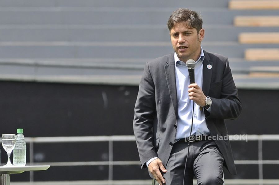 Kicillof irá al funeral de Maradona: "Siempre fui tremendamente maradoniano"