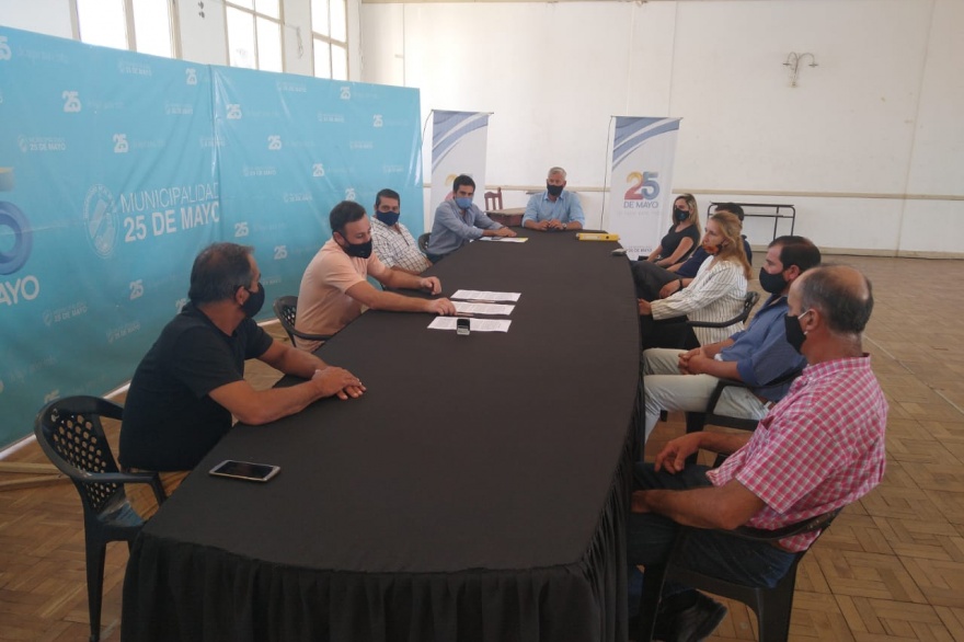 Ralinqueo firmó convenio con cooperativa eléctrica para hacer pavimento