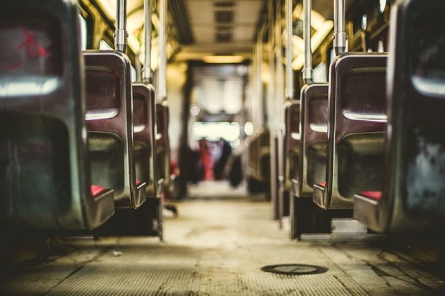 Vuelta a las clases presenciales: Buscan aumentar las frecuencias del transporte