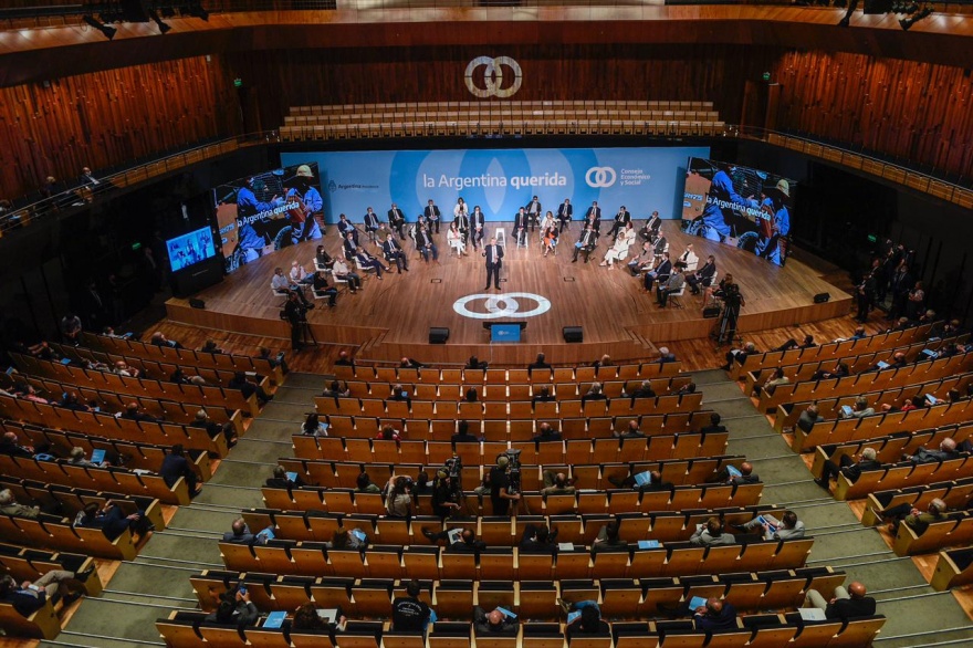 Alberto Fernández encabezó el acto de lanzamiento del Consejo Económico y Social