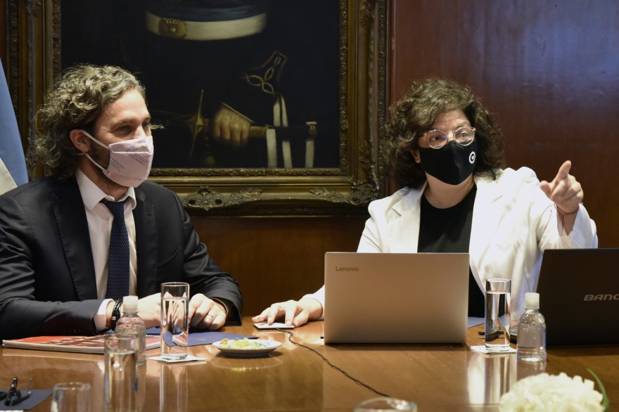 Carla Vizzotti contó que tiene coronavirus y Cafiero se aisló de manera preventiva