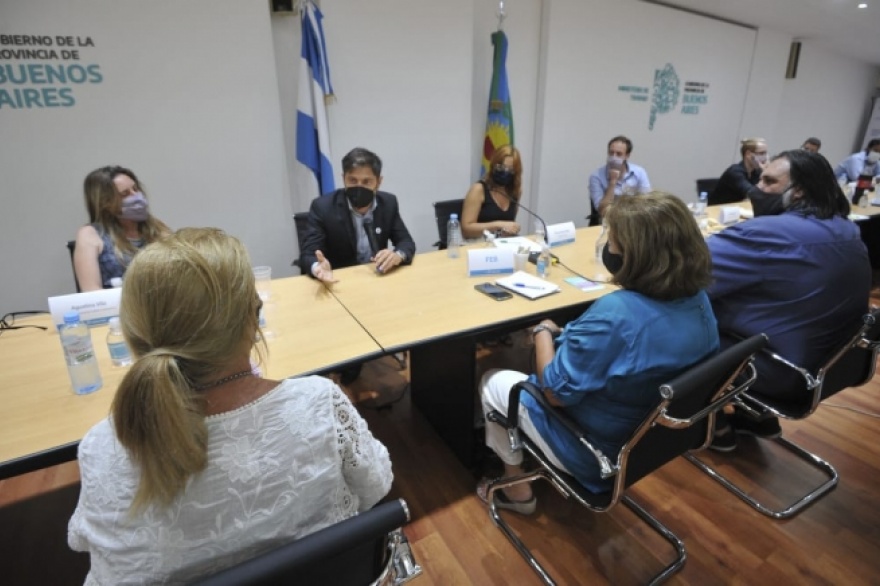 Con Kicillof presente, comenzó la negociación paritaria docente