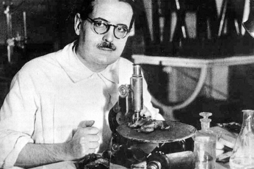 Día de la Ciencia y la Tecnología: ¿Quién fue Bernardo Houssay?
