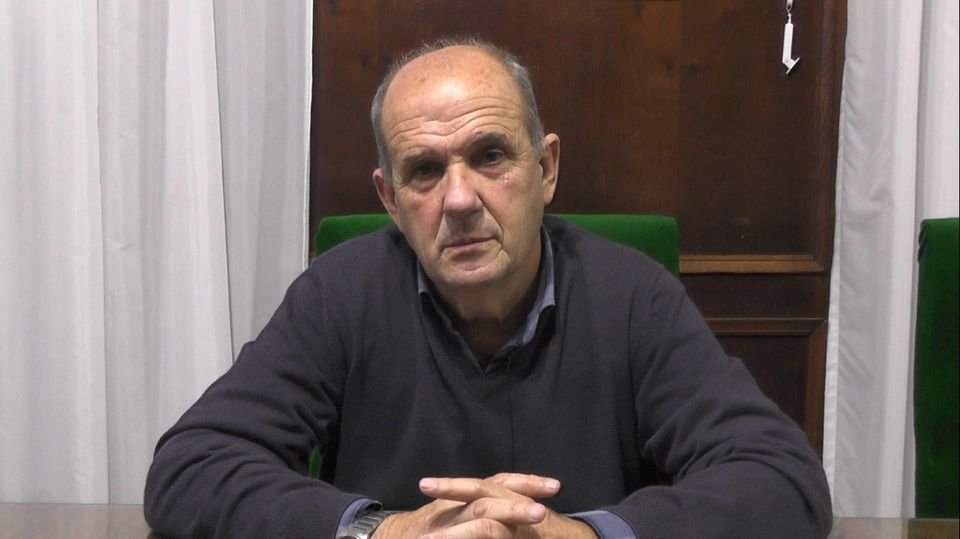 Zurro defendió la continuidad de las clases virtuales