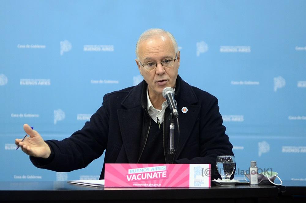 Gollan: "Venimos con una caída importante y sostenida de casos"