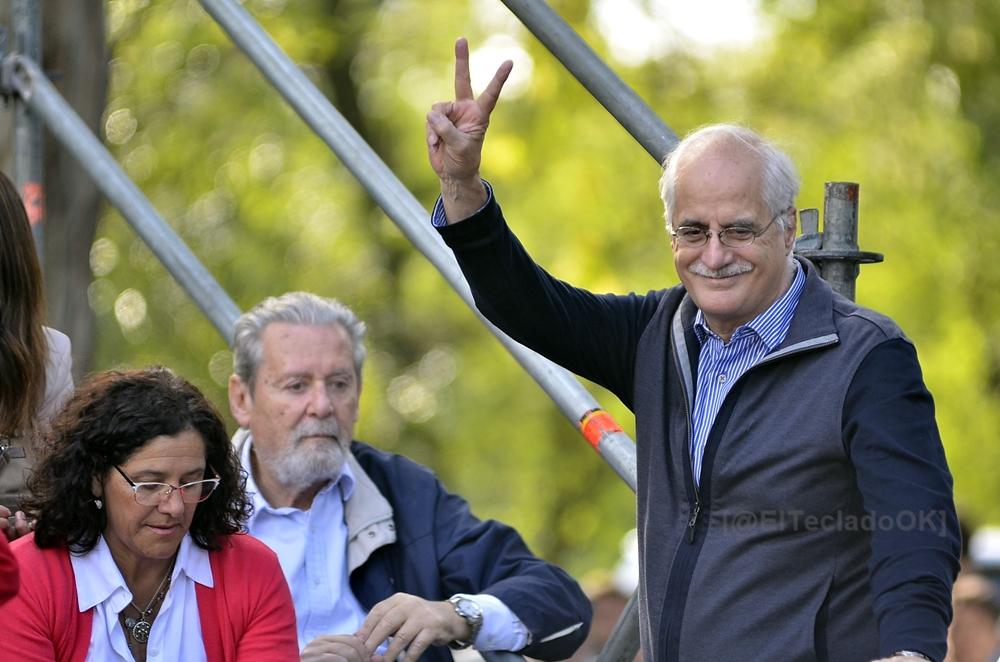 Con video: Taiana desembarca en Defensa, y Zabaleta en Desarrollo Social