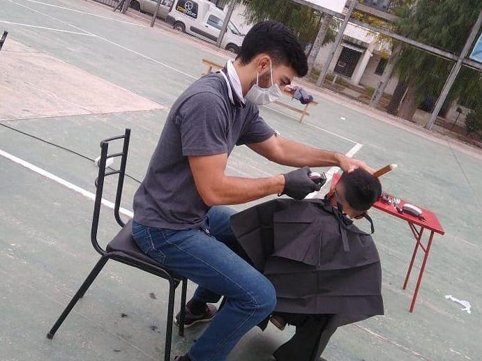 Día de las infancias: barberos solidarios cortarán el pelo de forma gratuita