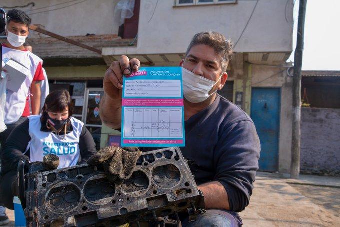Coronavirus: Qué dejó el primer día del operativo de vacunación "casa por casa"