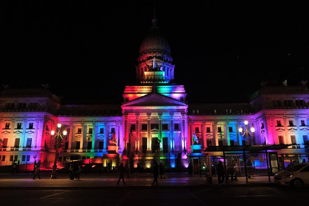 Día del Activismo por la Diversidad Sexual: El Congreso, con los colores LGTBIQ