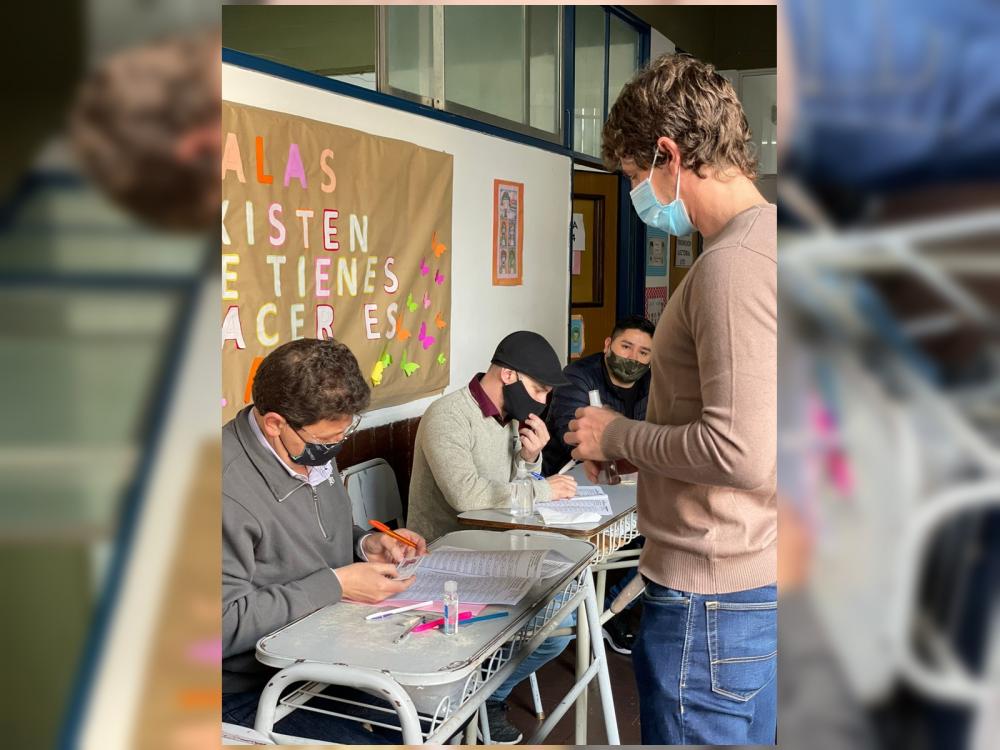 Votó Andreotti: "Les decimos a los vecinos que se acerquen a votar tranquilos"