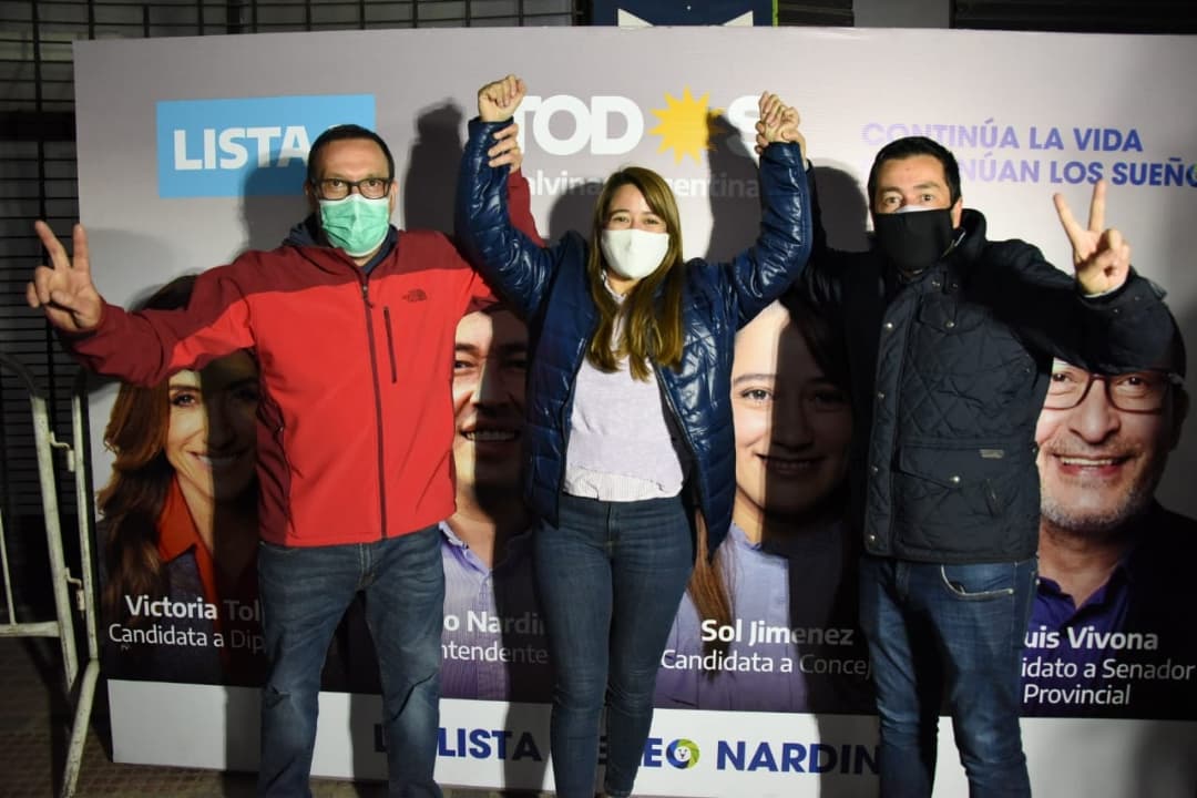Luis Vivona, Noelia Correa y Leo Nardini.