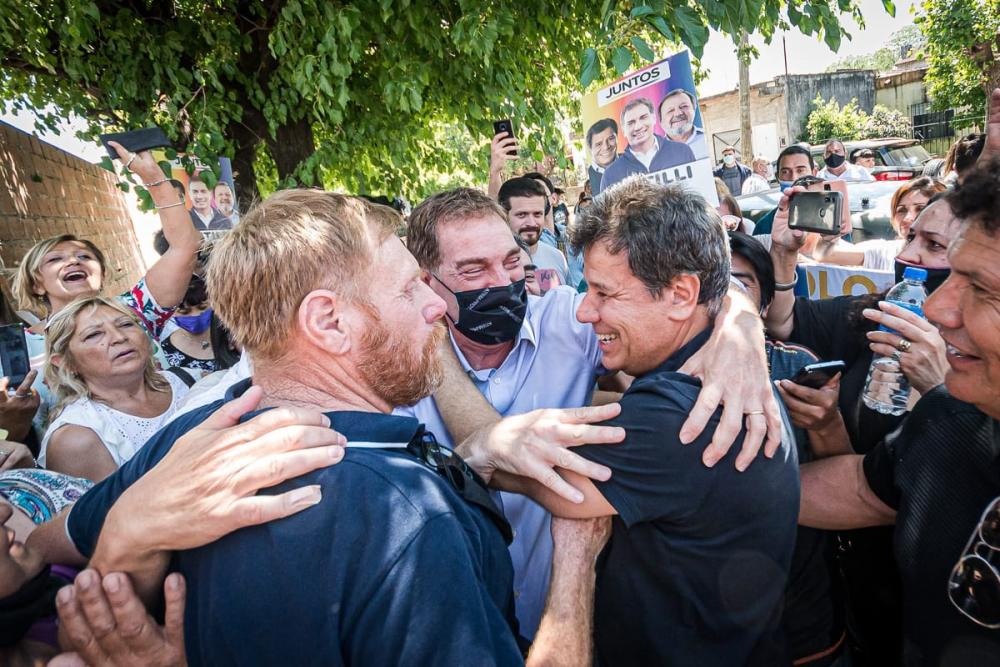 Santilli y Manes fueron juntos al GBA y le sacaron jugo al "Berni vs. Aníbal"