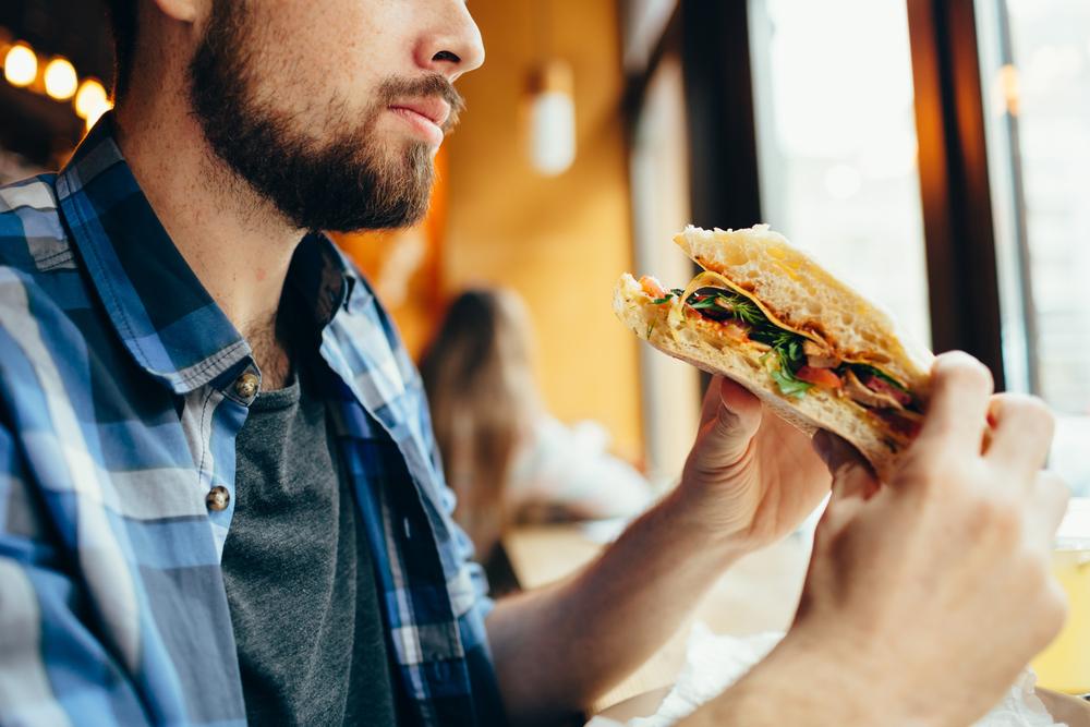 Hoy se rompe la dieta: el Día del Sandwich se festeja comiendo un buen sanguche