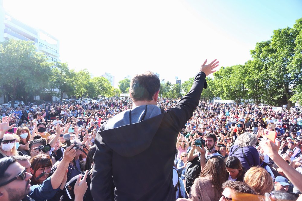 Kicillof, tranqui 120 contra la oposición: "Están haciendo una estafa electoral"