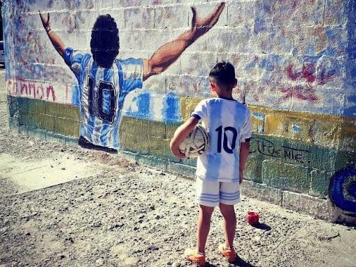 A un año de su muerte: sin grietas, la política celebra y recuerda a Diego Maradona
