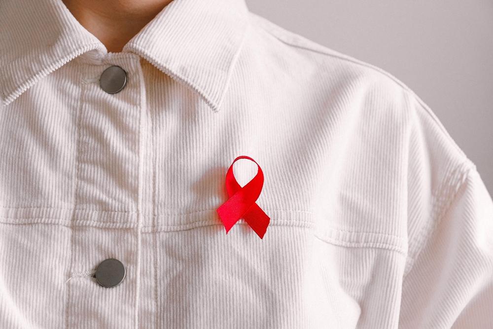 Día de la lucha contra el SIDA: el 17% de las personas vive con VIH y no lo sabe