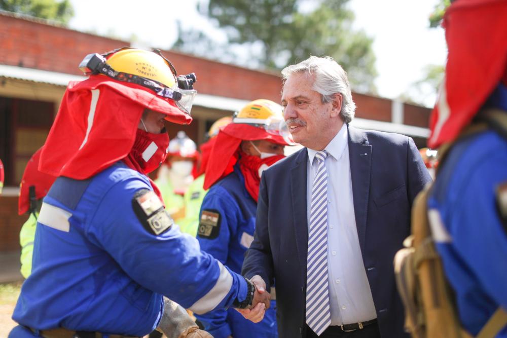 Incendios: qué dejó el paso de Alberto Fernández por Corrientes y Misiones