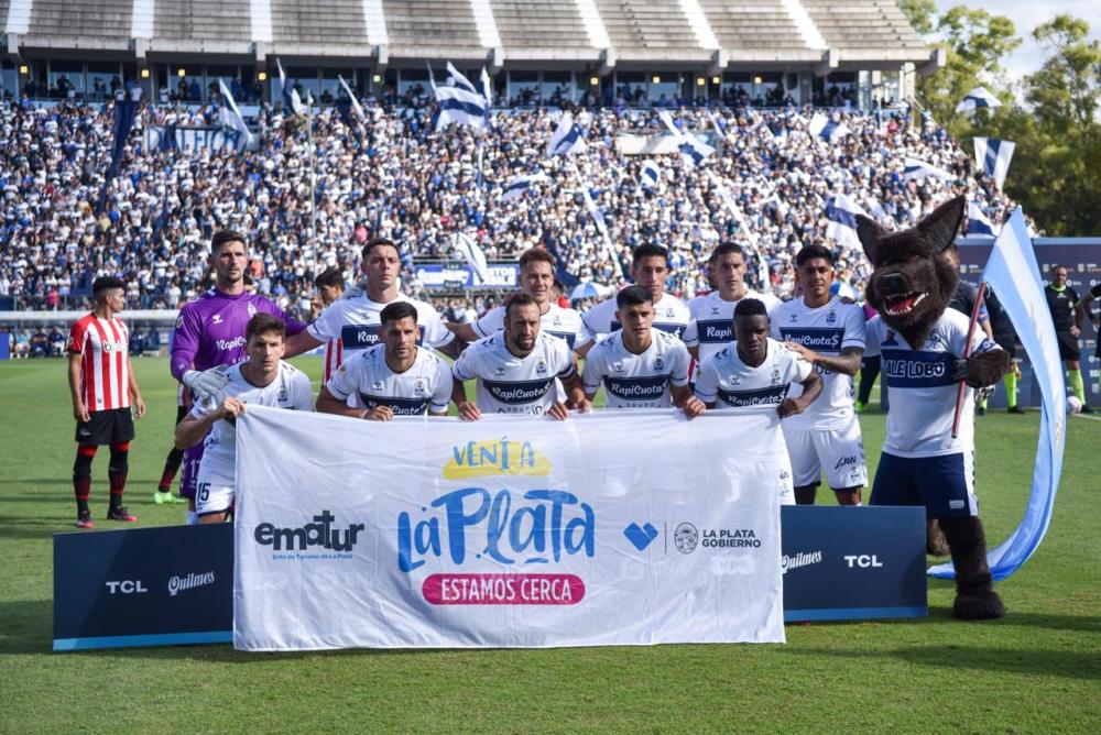 “Vení a La Plata”, la campaña que impulsó el Municipio en el clásico platense