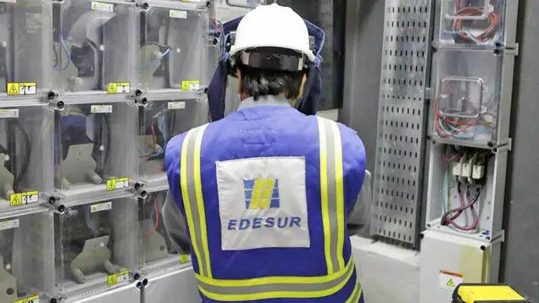 La Defensoría denunció a Edesur por no cumplir con la ley de Clubes