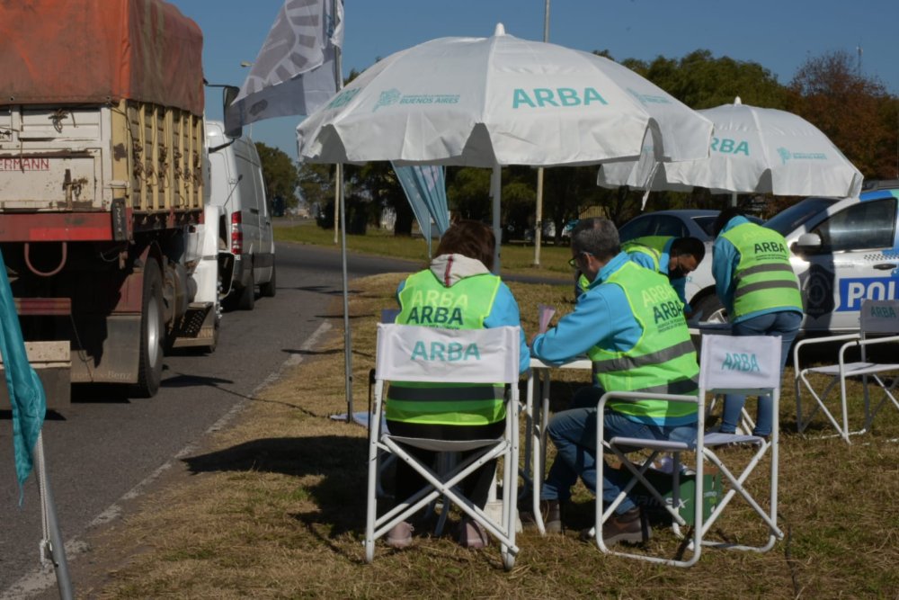 ARBA decomisó más de mil toneladas de soja y maíz en operativos en rutas bonaerenses