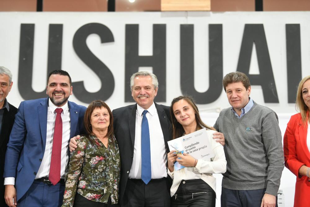 Alberto Fernández: “Vamos a seguir trabajando para que cada argentino tenga su casa”