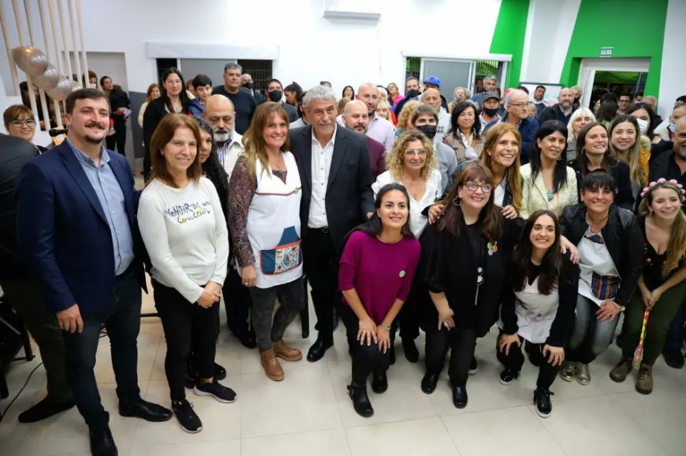 Ministro nacional baja a su pago chico para celebrar “una inversión histórica”
