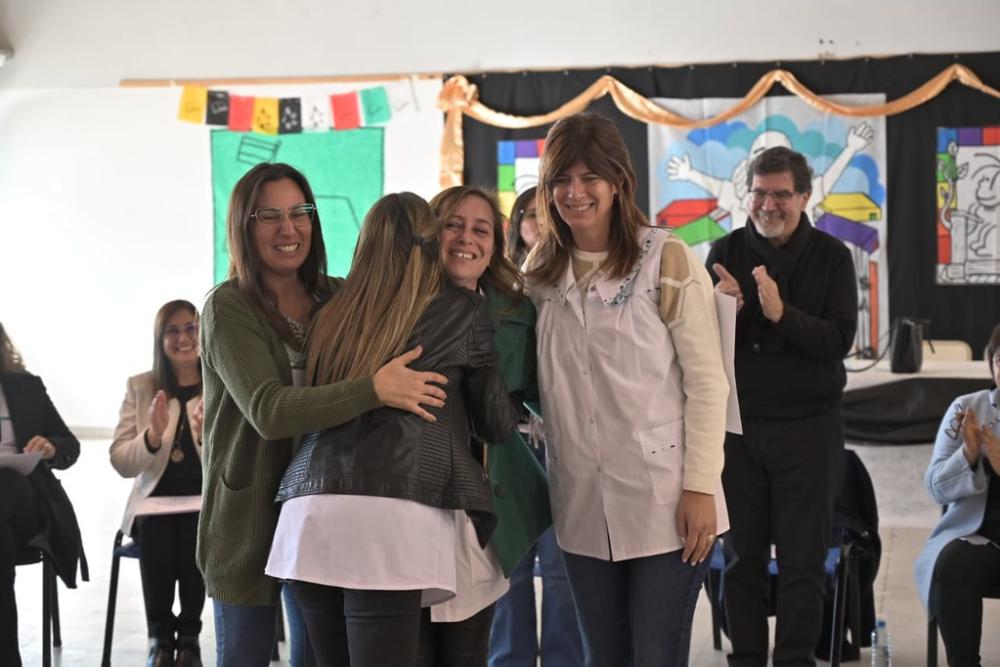 Más de 100 escuelas primarias de toda la Provincia pasarán a tener jornada completa