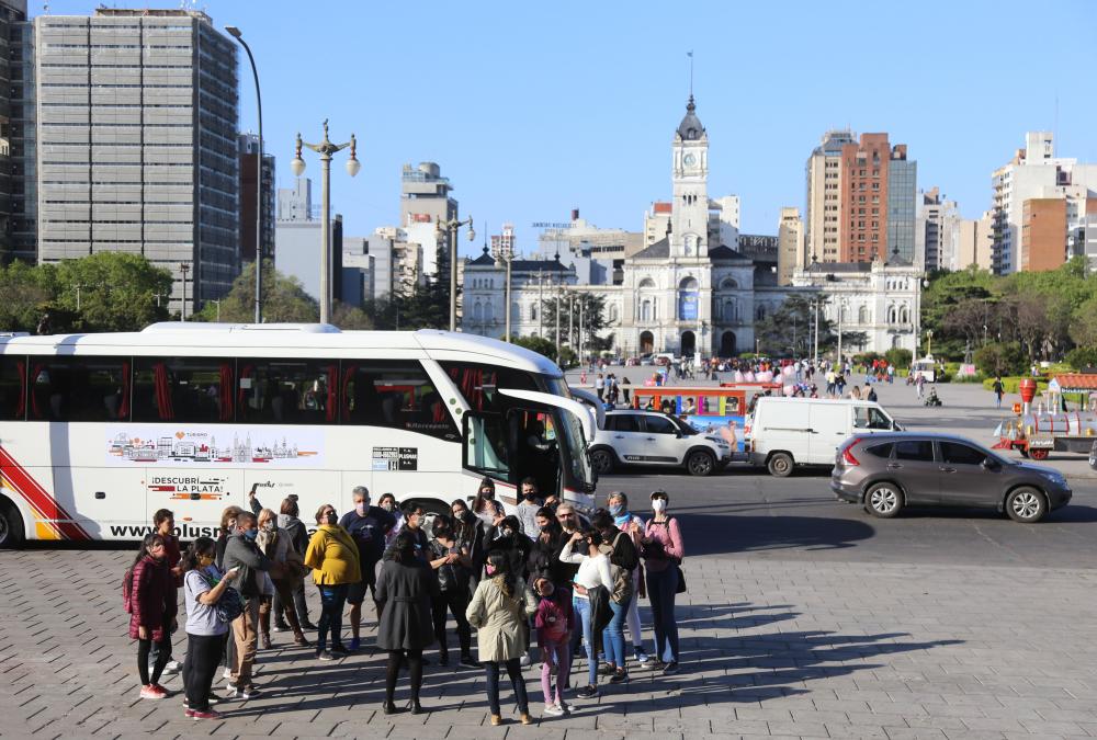 La capital bonaerense alcanzó el 90% de ocupación hotelera en otro finde histórico