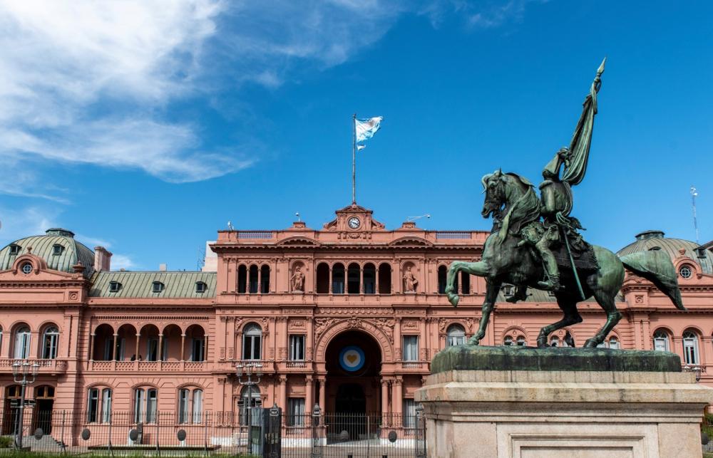 Siguen los cambios en el Gabinete nacional tras una nueva renuncia