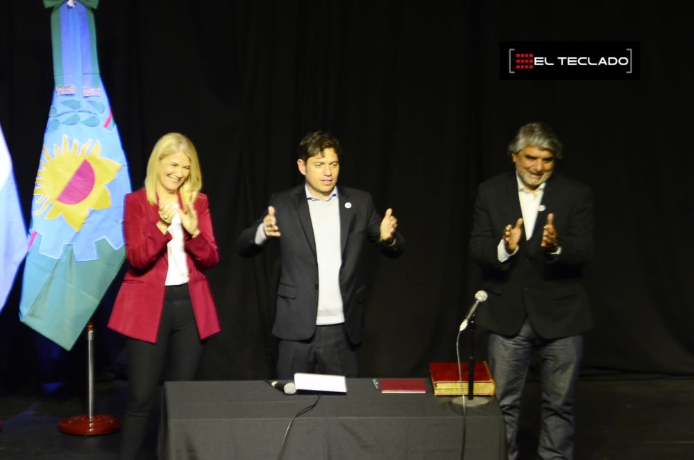 Por Perón, Evita, Néstor, CFK: juró el ministro de Trabajo, Walter Correa