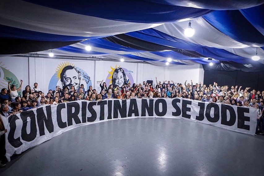 Mayra Mendoza y una bandera más que contundente: “Con Cristina no se jode”