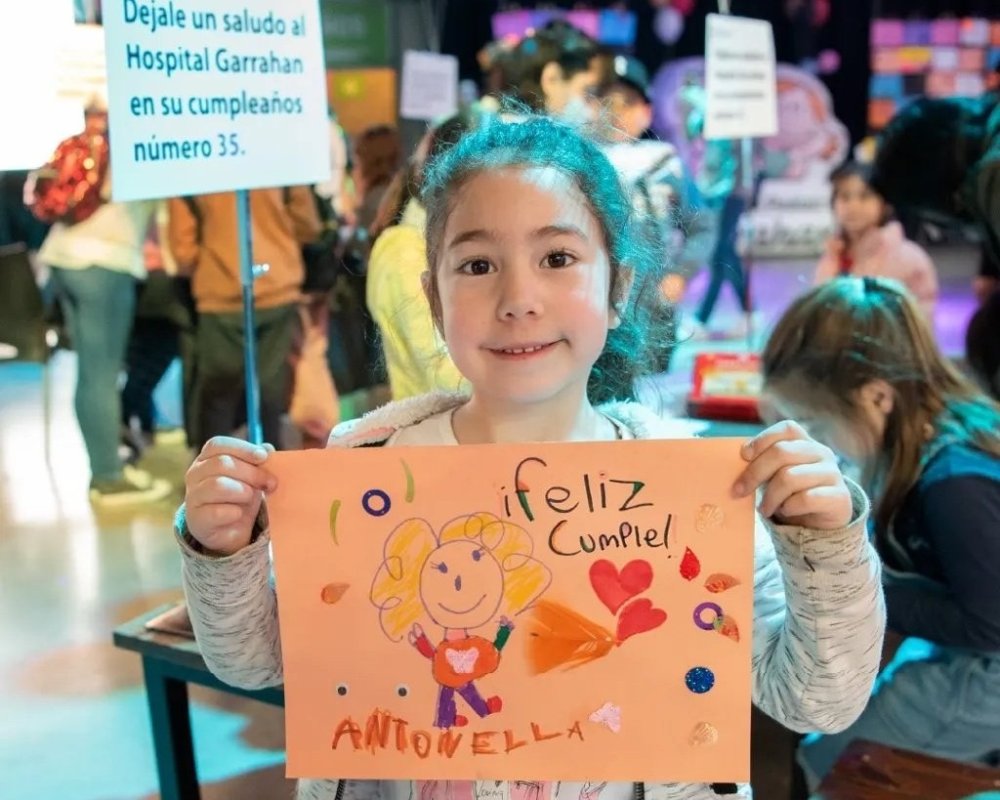“La fiesta de la recuperación amorosa”: el hospital Garrahan celebró sus 35 años