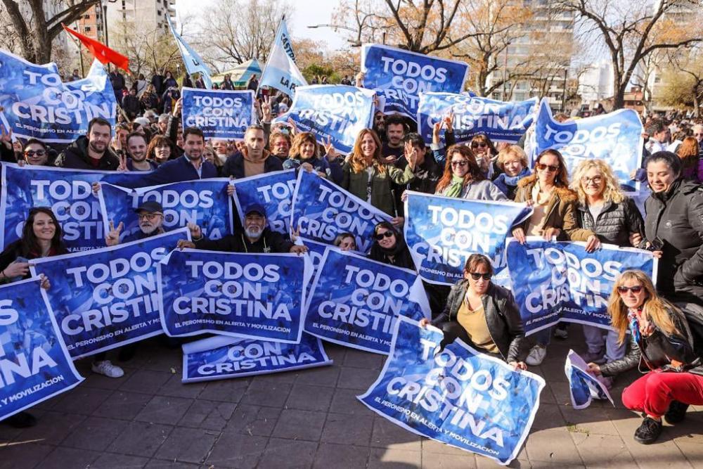 El foco en 2023: Manes, de visita en La Plata, justo donde los K bancaron a Cristina