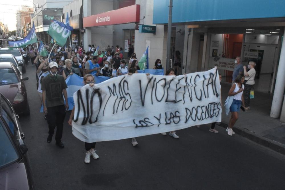 Violencia en la escuela: buscan crear la figura del Defensor Docente