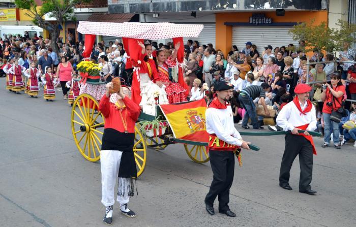Berisso, a full: así sigue la gran Fiesta Provincial del Inmigrante