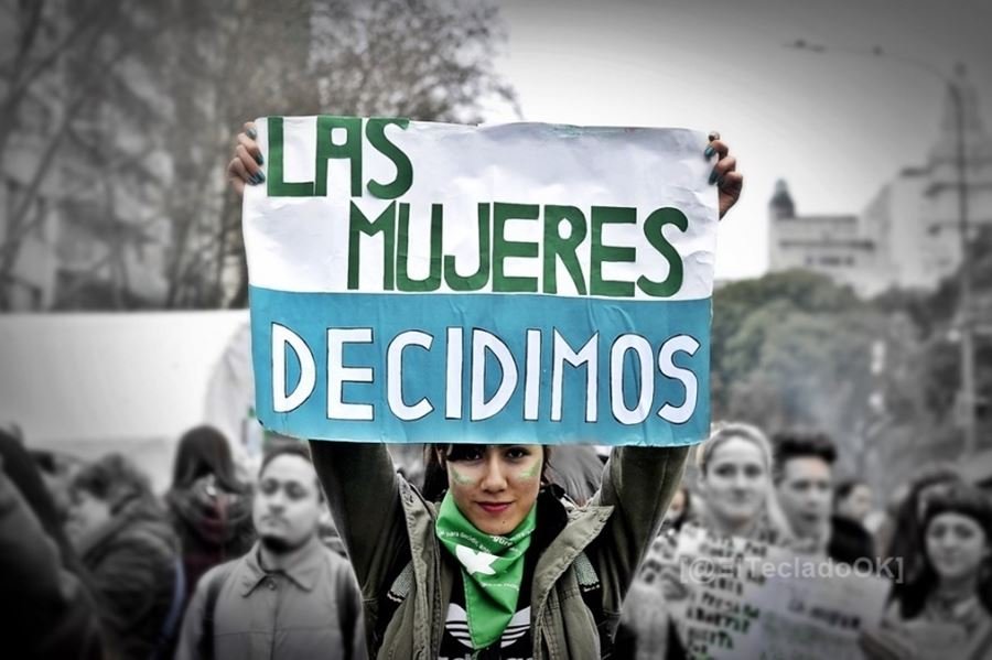 Aseguran que el aborto está garantizado en más de 500 centros de 131 distritos