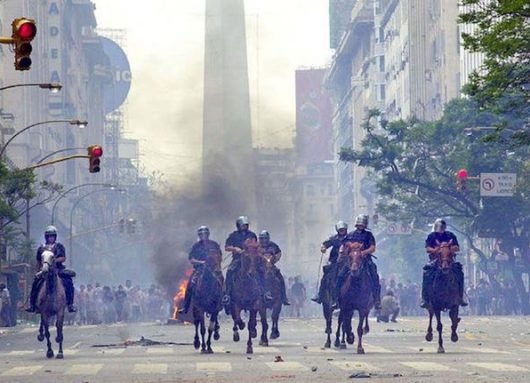 “De penas y olvidos”: CFK continúa su defensa (y también su ataque) en las redes