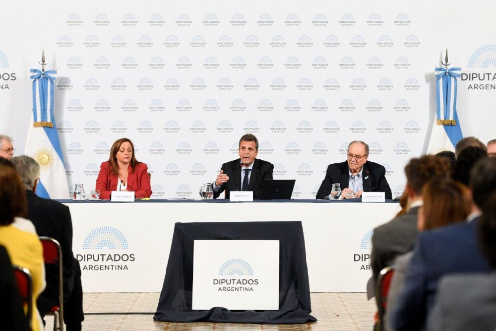 Massa: “El presupuesto está planteado con metas realistas y prudentes”