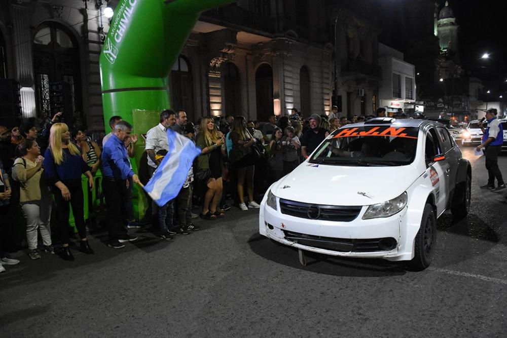 Se realizó la largada simbólica del XXXII Rally de Chivilcoy “Copa Montanari”