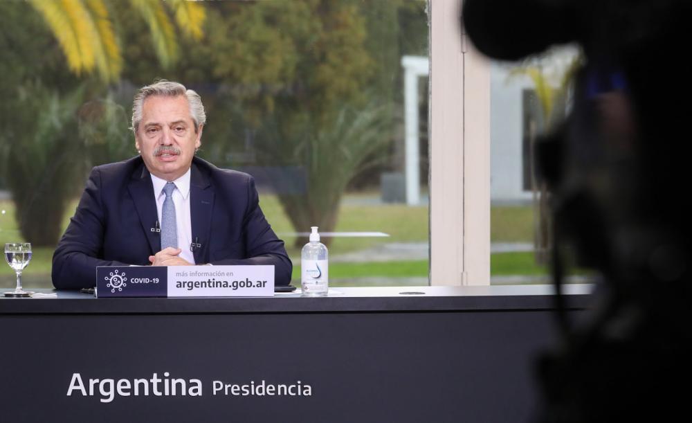 Alberto Fernández se someterá hoy a una endoscopía tras la gastritis erosiva