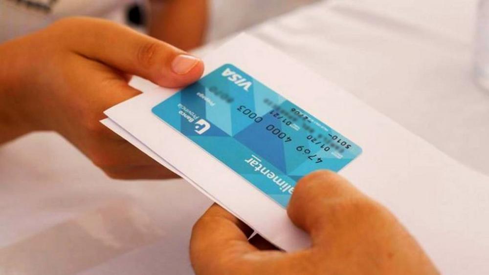 Aumentan un 40 por ciento la tarjeta Alimentar: en cuánto queda la prestación